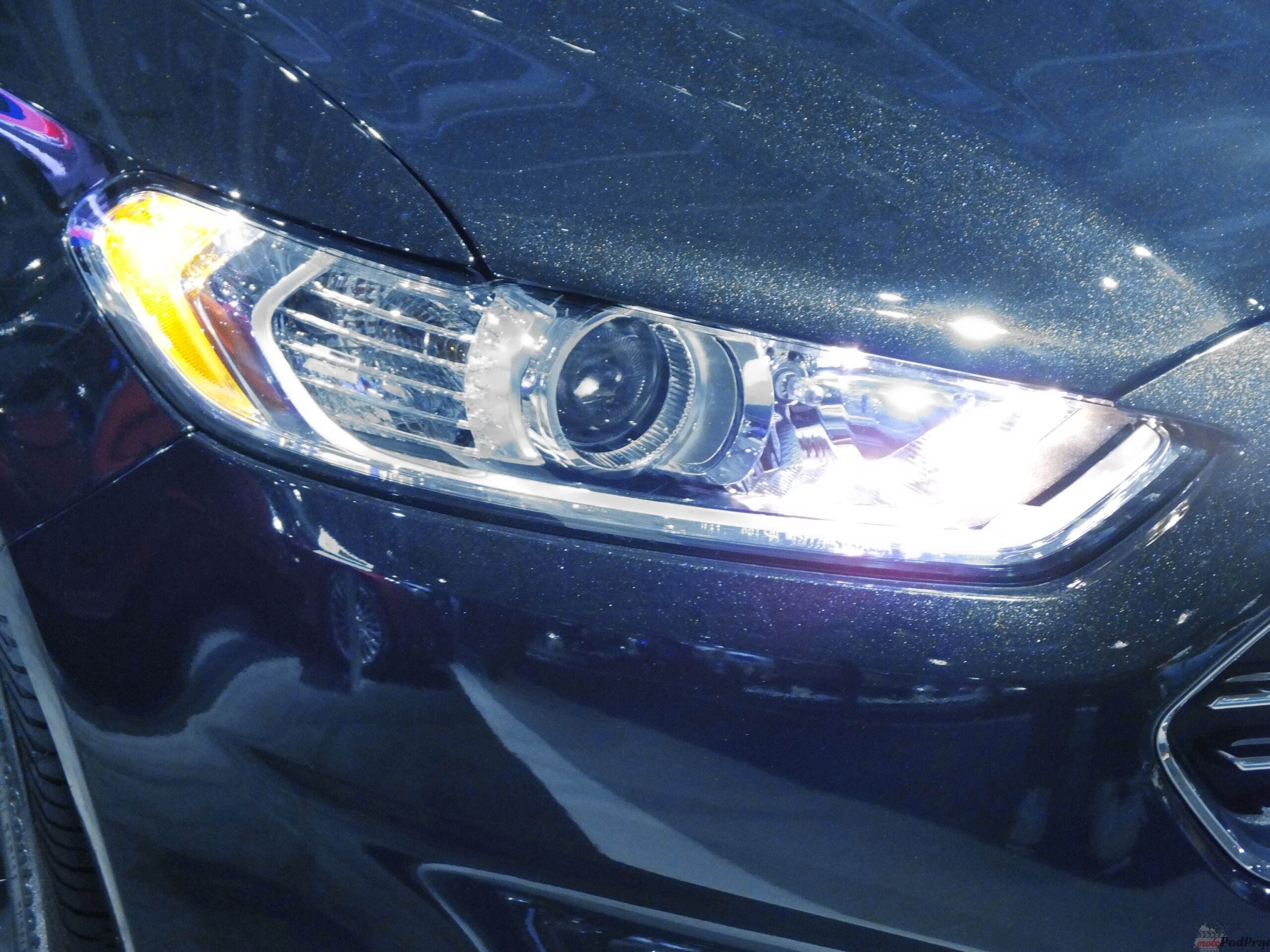 2014 ford fusion projector headlight scaled