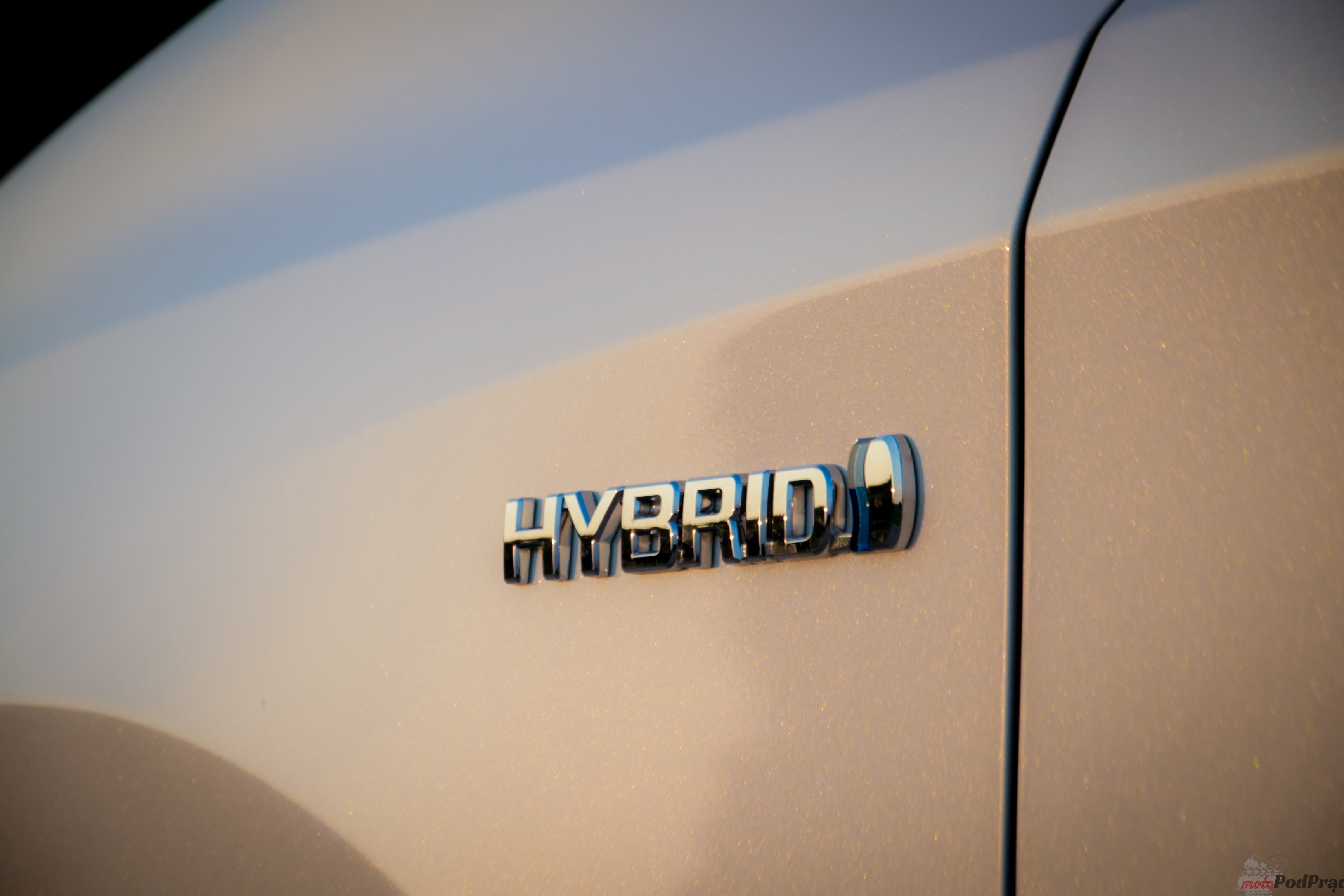 Test Toyota Auris Hybrid – popija benzynę przez słomkę (3)