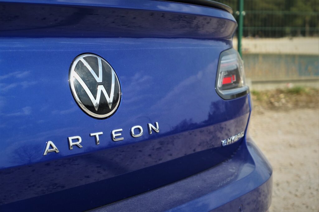 Volkswagen arteon e hybrid 9