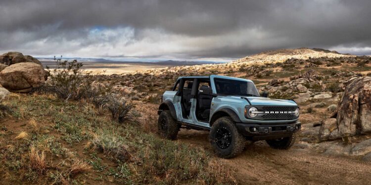 2021 ford bronco 19