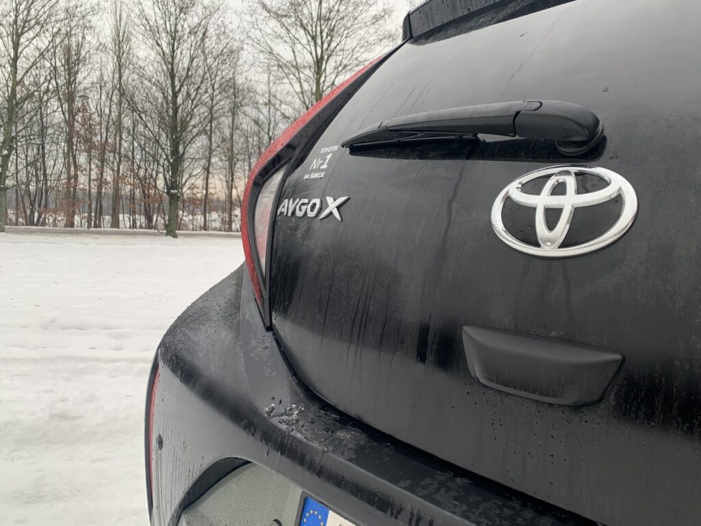 Toyota Aygo X Limited 17