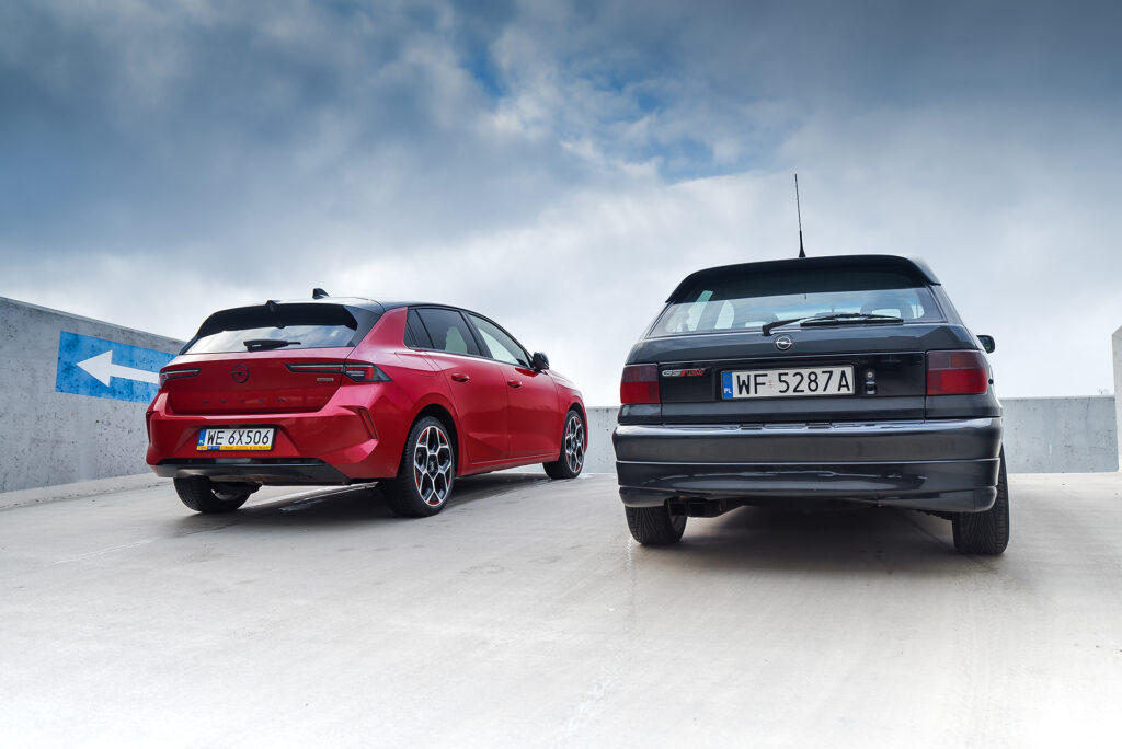 Opel Astra stara vs nowa 13