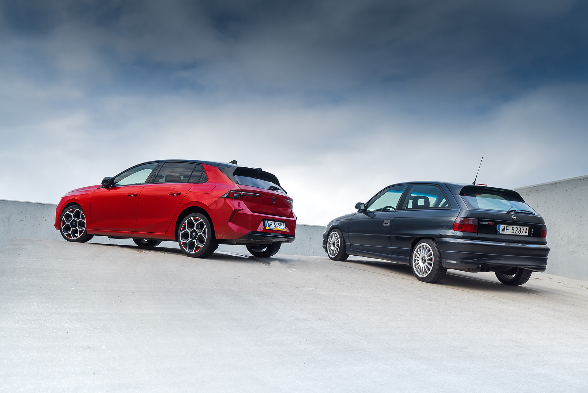Opel Astra stara vs nowa 16