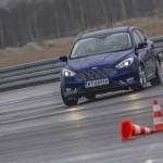 Nowy Ford Focus 2014 DDS2083