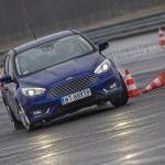 Nowy Ford Focus 2014 DDS2141